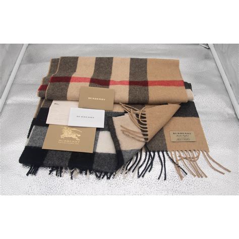 cachecol burberry original preco|burberry turban.